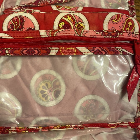 Vera Bradley Rosy Posies Travel Bag - Picture 4 of 7